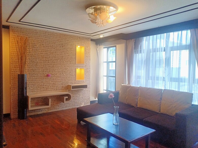 Hotel Supha Maison