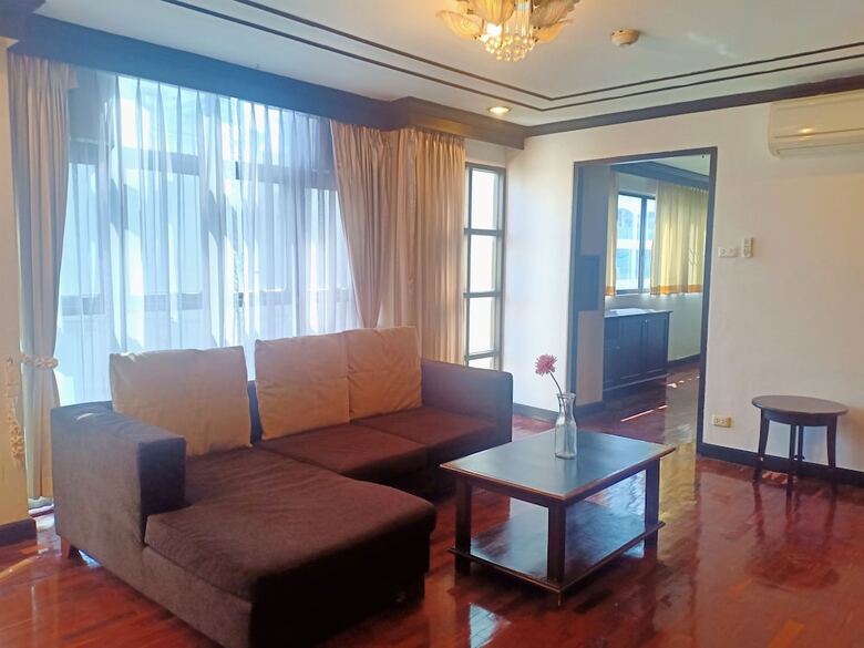 Hotel Supha Maison