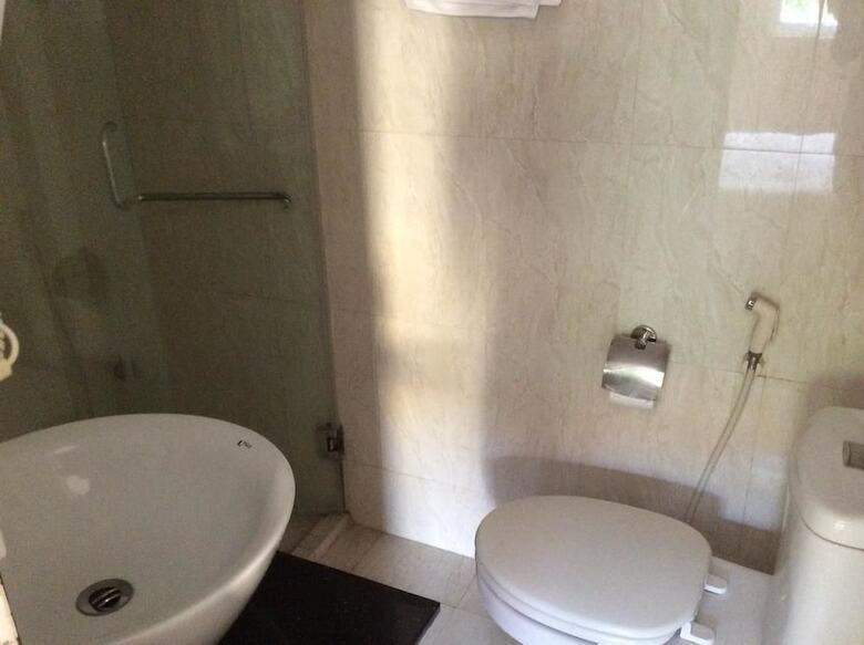 Tulip Hotel Vu Ngoc Phan