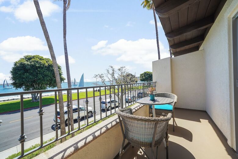 Hotel Kona Kai San Diego
