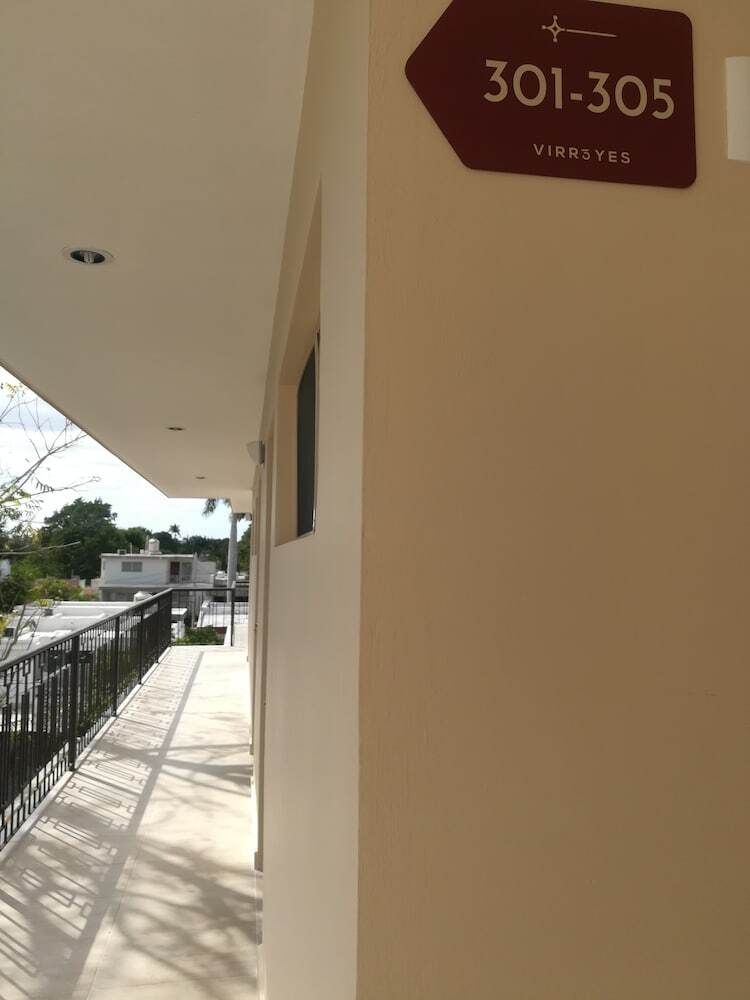 Hotel Virreyes