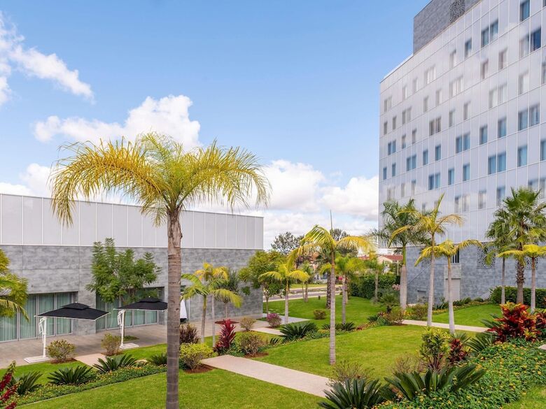 Hotel Novotel Convention And Spa