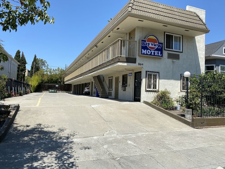 Bayview Motel