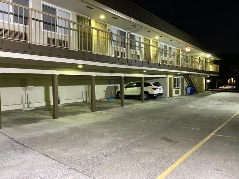 Bayview Motel