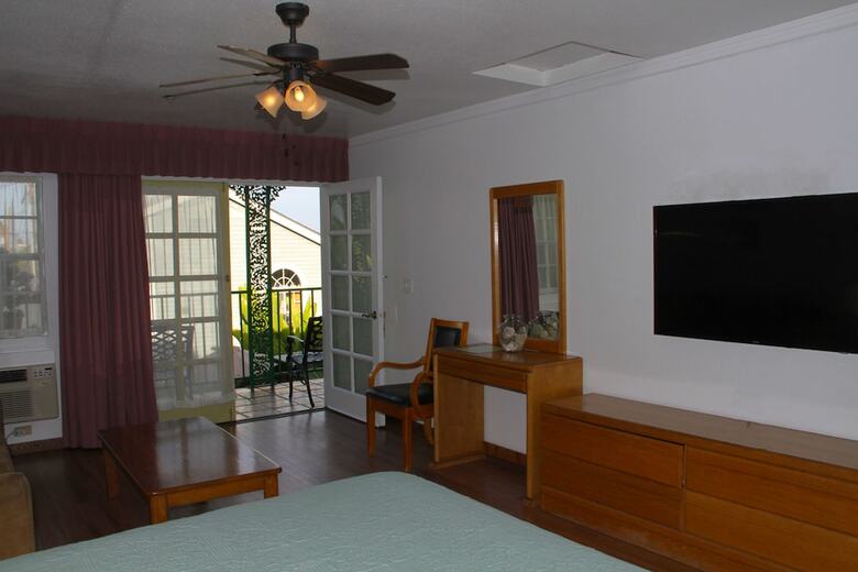 Hotel La Paloma Las Flores