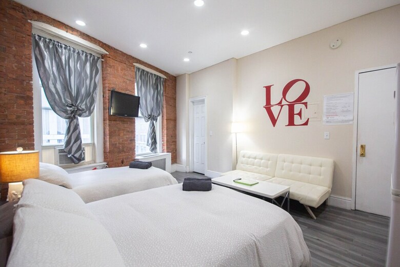 Hotel Studio Plus