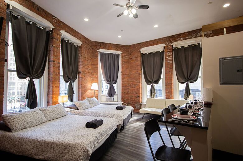Hotel Studio Plus