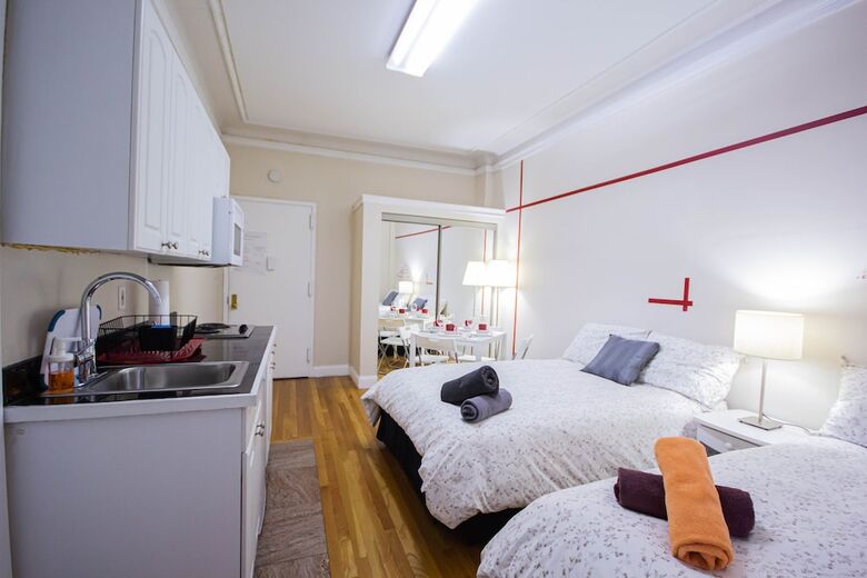 Hotel Studio Plus