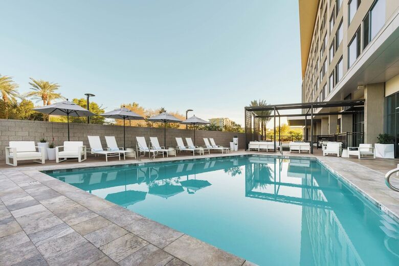 AC Hotel By Marriott Scottsdale North