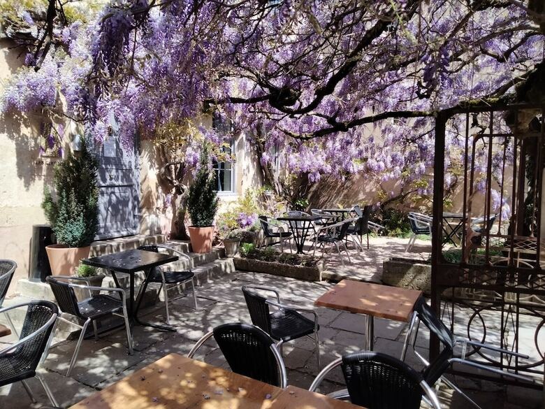 Hotel H�tel Les Glycines