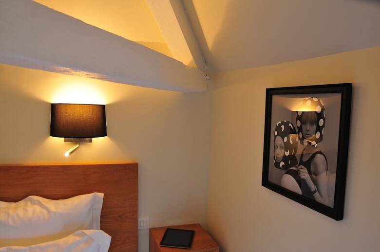 Hotel H�tel Les Glycines
