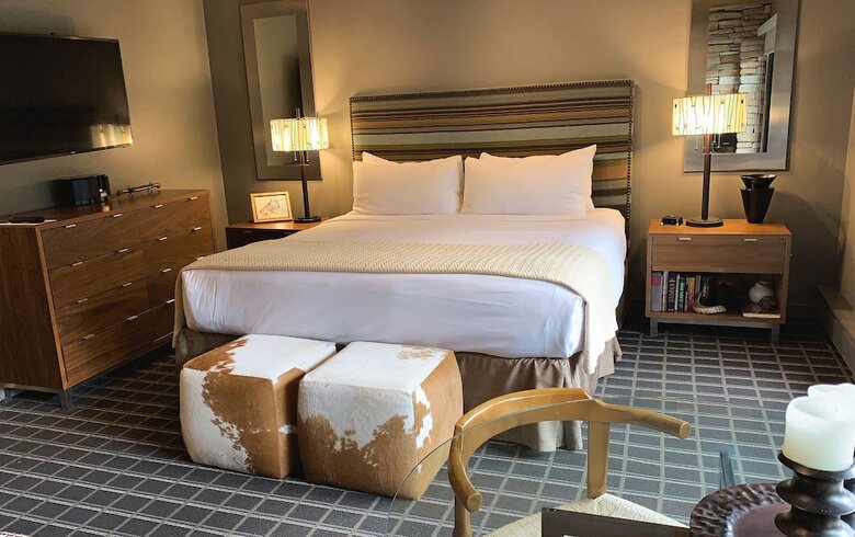 Aparthotel Aspen Square Condominium Hotel