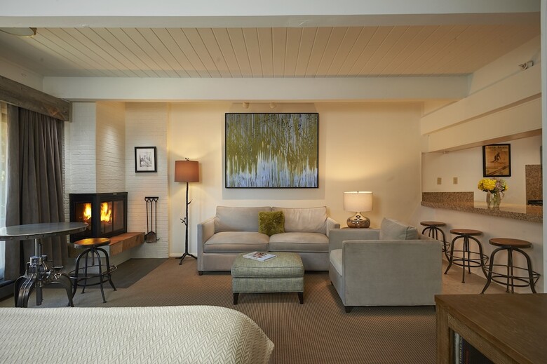 Aparthotel Aspen Square Condominium Hotel