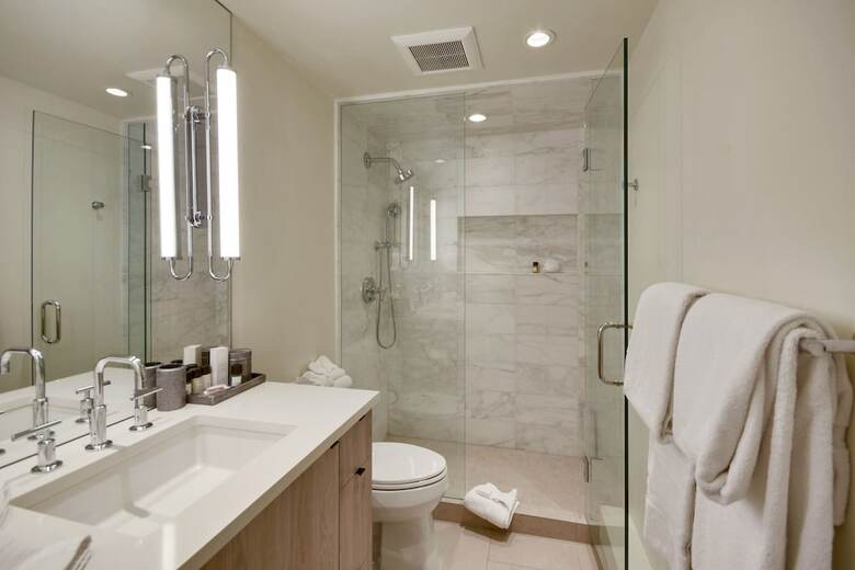 Aparthotel Aspen Square Condominium Hotel