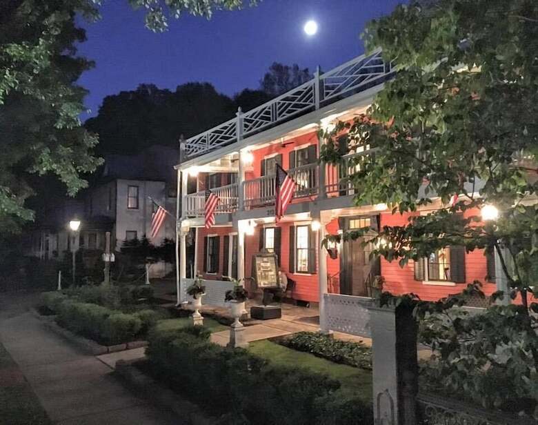 Hotel The Buxton Inn