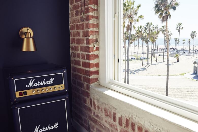 Venice V Hotel