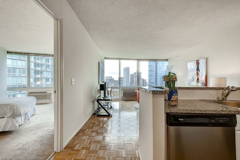 Hotel Global Luxury Suites At Exchange