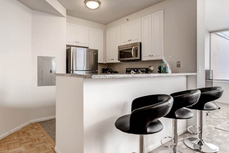 Hotel Global Luxury Suites At Exchange