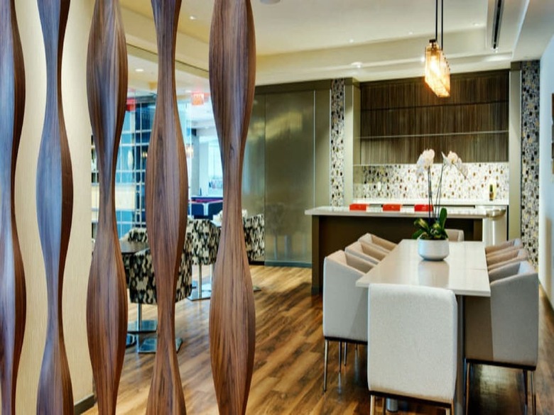 Hotel Global Luxury Suites At Exchange