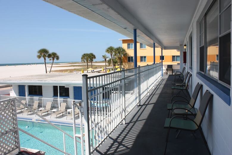 Hotel Ibeach Resort