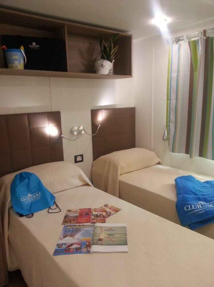 Club Del Sole Adriano Family Collection