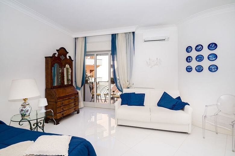Marino Suite Sorrento