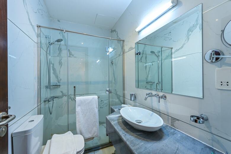 Almansour Suites Hotel Doha
