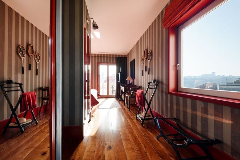 M Maison Particuli�re Porto