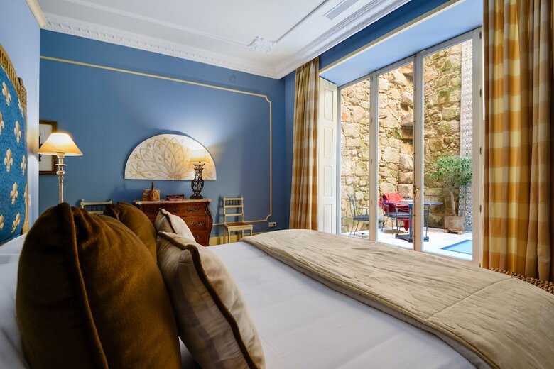 M Maison Particuli�re Porto