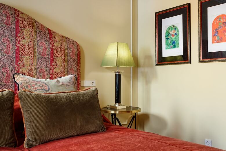 M Maison Particuli�re Porto