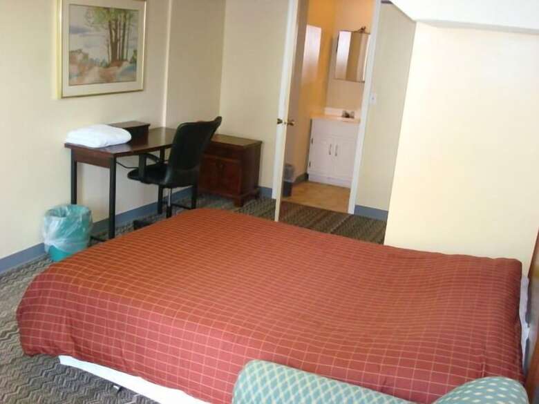 Red Mill Inn Motel