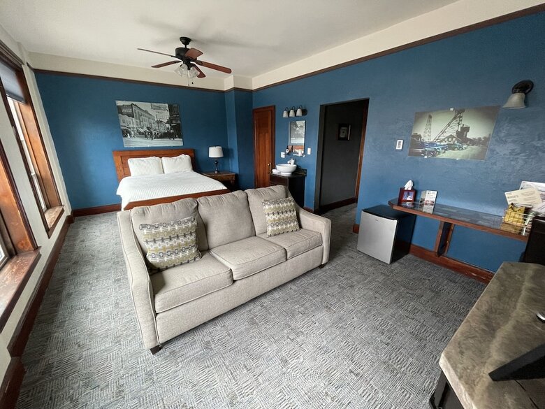 The Miner's Boutique Hotel