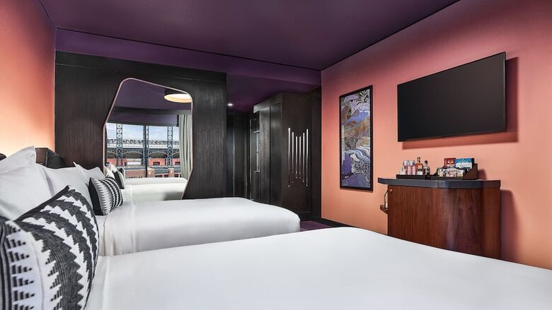 The Rally Hotel At Mcgregor Square
