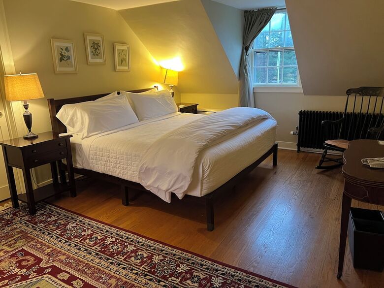 Bed & Breakfast 1824 House