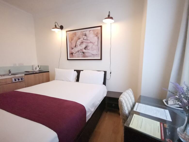 Hotel The Royale Chulan Hyde Park
