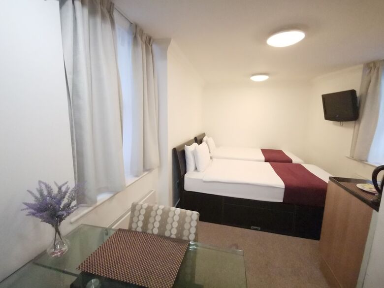 Hotel The Royale Chulan Hyde Park