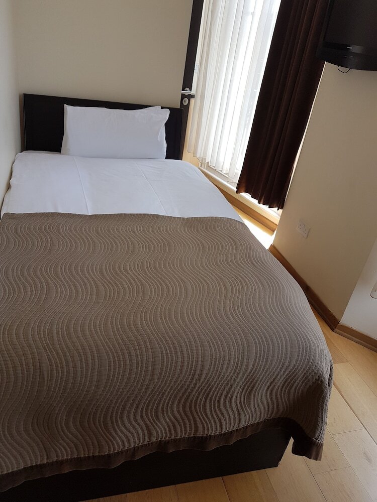 Hotel The Royale Chulan Hyde Park