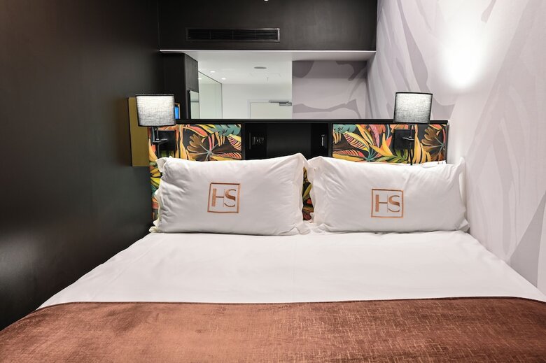 Hotel Sky Cape Town