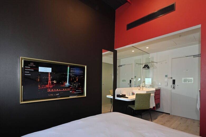 Hotel Sky Cape Town