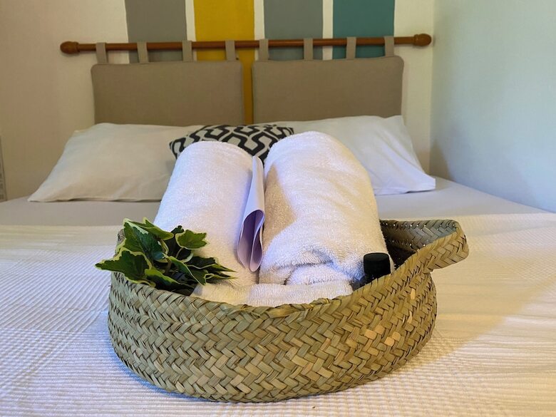 Bed & Breakfast Mayouli Nature Retreat