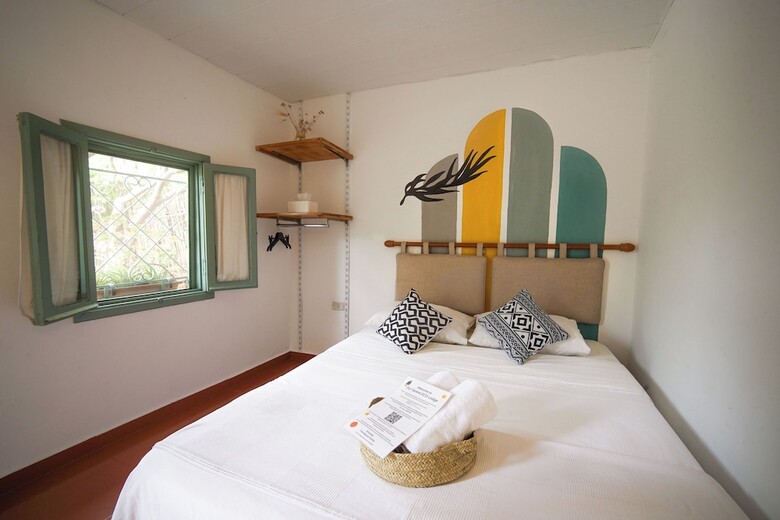 Bed & Breakfast Mayouli Nature Retreat