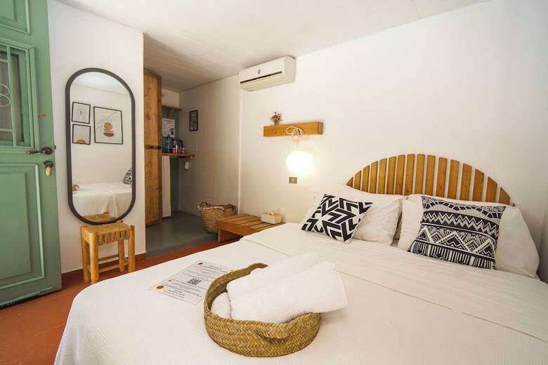 Bed & Breakfast Mayouli Nature Retreat