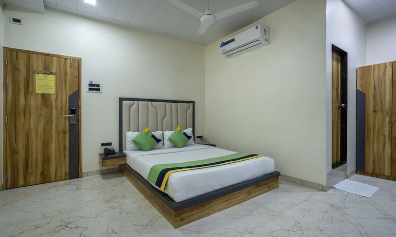 Hotel Treebo Zaid International Powai
