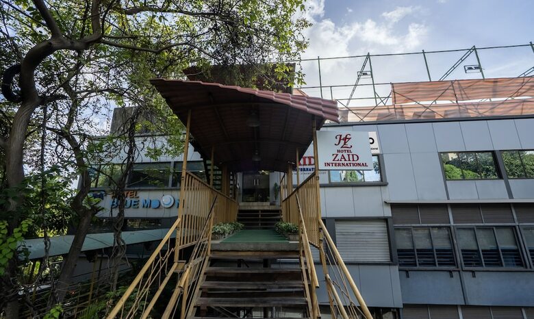 Hotel Treebo Zaid International Powai