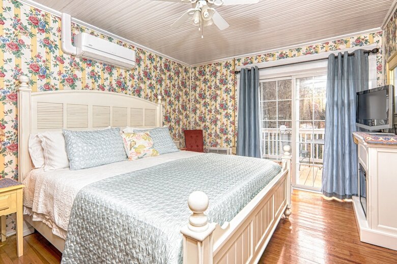 Bed & Breakfast Broad River Inn