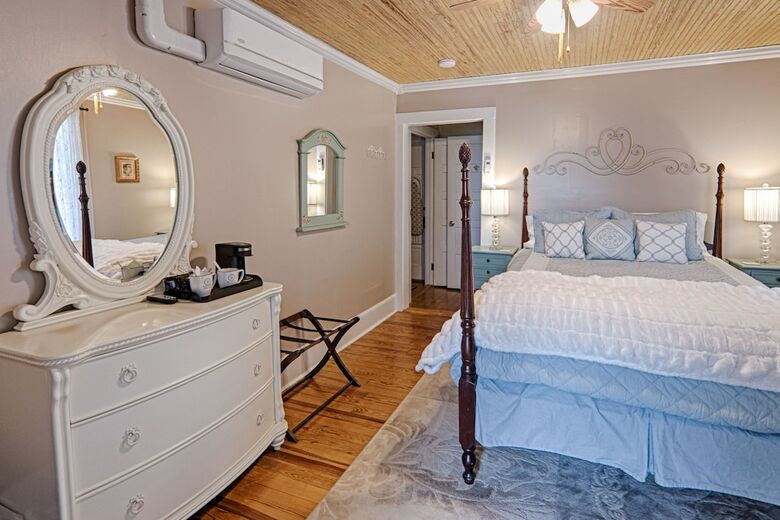 Bed & Breakfast Broad River Inn