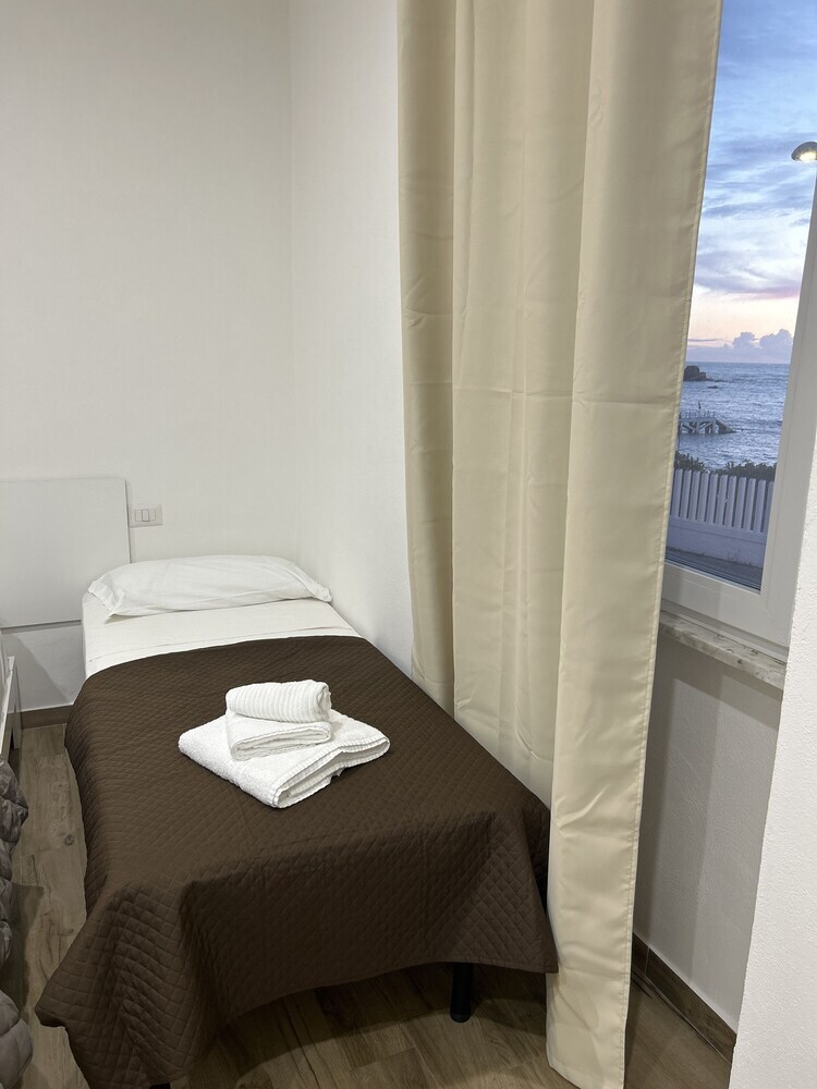 Stella Di Mare Rent Rooms
