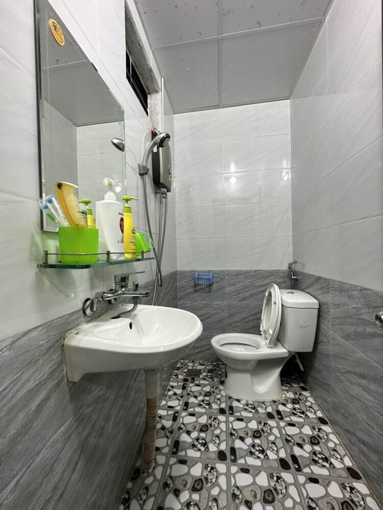 Hotel Ha Thu Motel