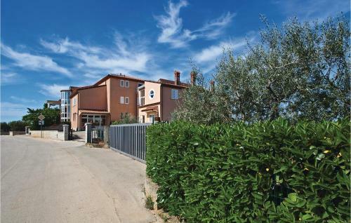 Apartment Galizana Limido Dele Roje