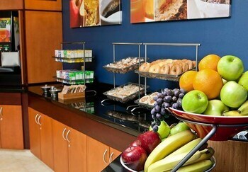 Hotel Fairfield Inn & Suites By Marriott Toledo Maumee